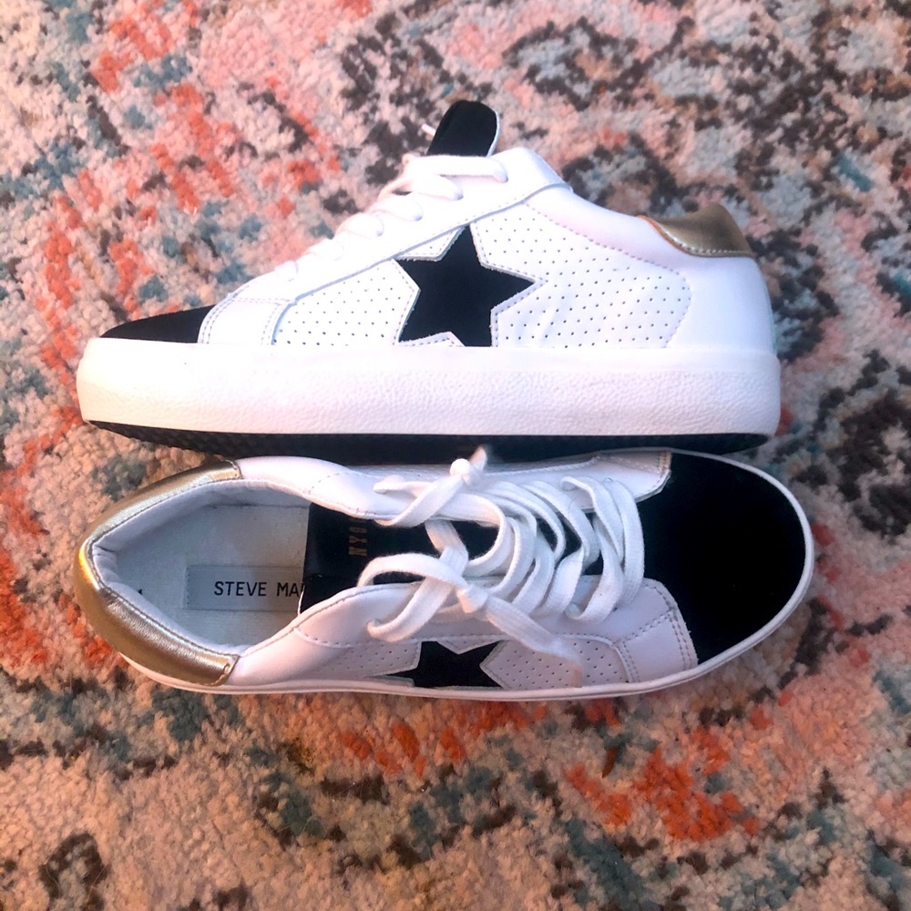 Steve madden sneakers